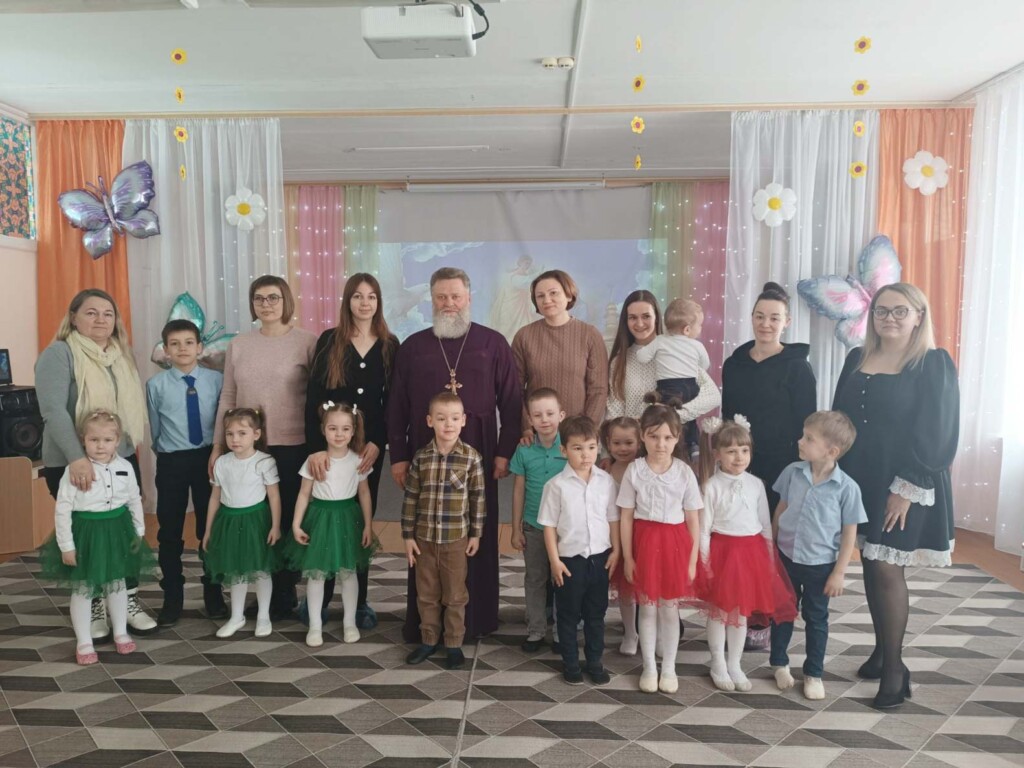 Встреча с Весной и Благой Вестью: в Чечерском дошкольном центре отметили Благовещение