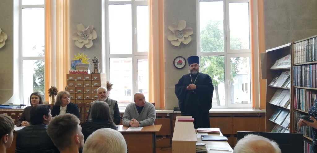 В Ветке обсудили роль семьи в построении сильного государства