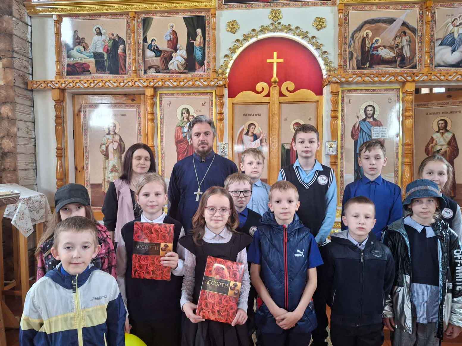 В агрогородке Залесье состоялась встреча со школьниками ко Дню защиты детей